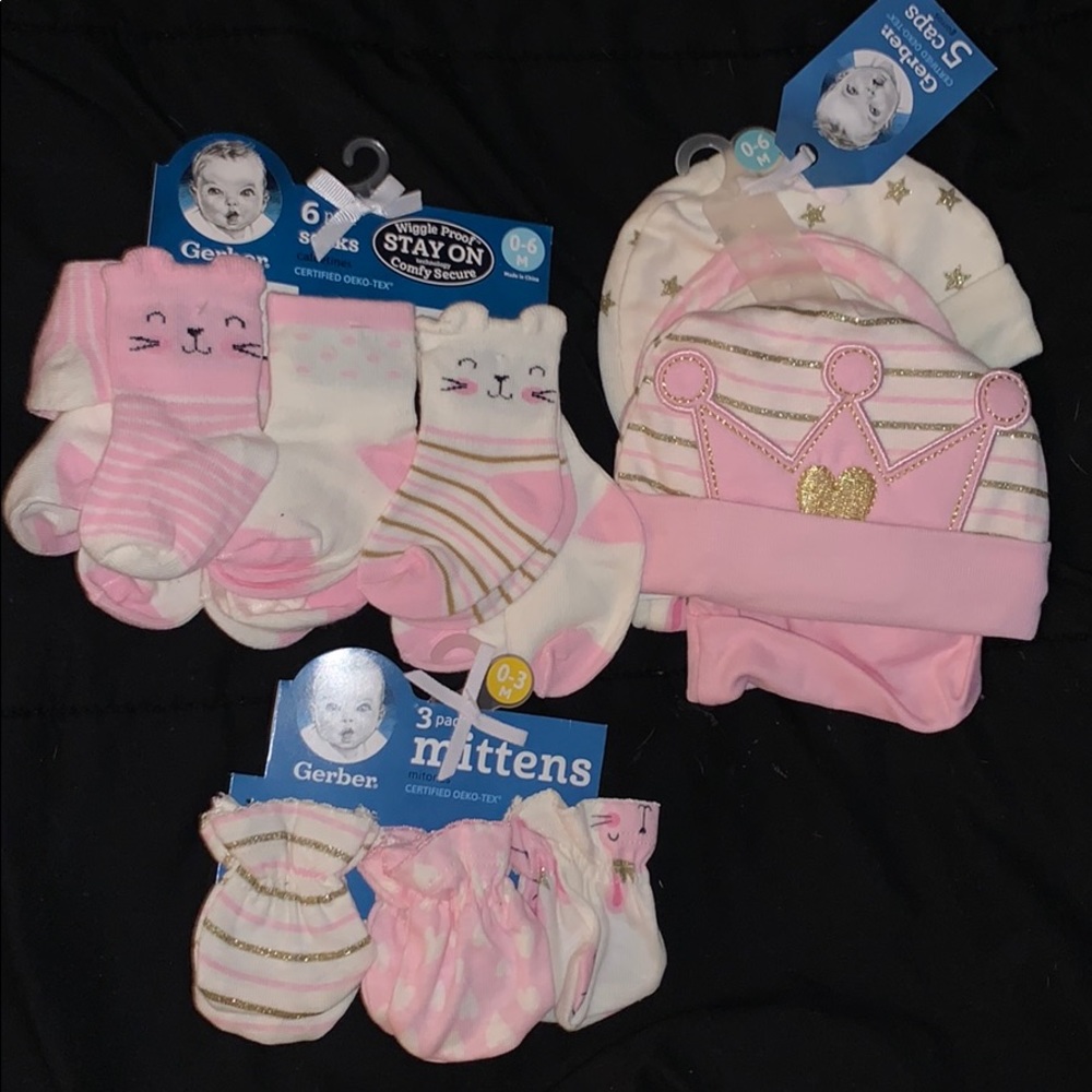 BabyGirl mittens hats and socks